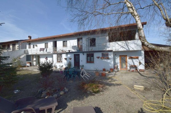 appartamento in vendita a Cavour