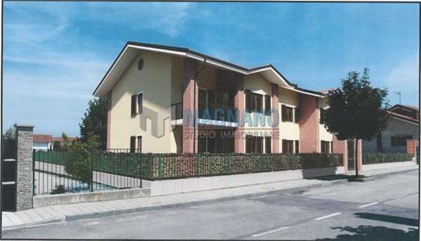 appartamento in vendita a Cavour