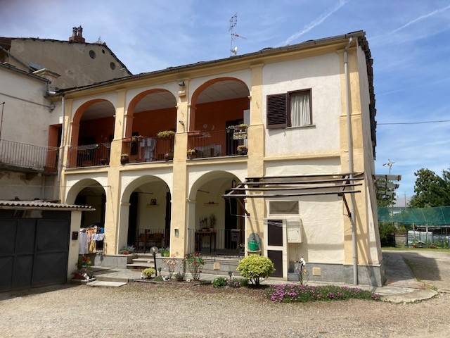 appartamento in vendita a Cavour