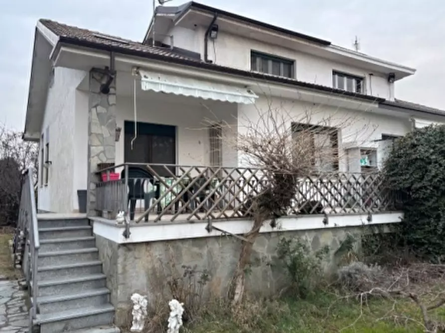 casa indipendente in vendita a Cavour