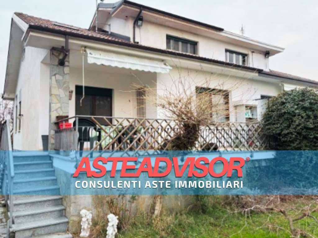 appartamento in vendita a Cavour