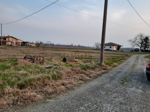 appartamento in vendita a Cavour