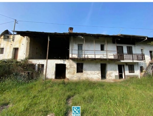 quadrivano in vendita a Cavour