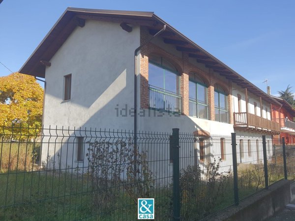 quadrivano in vendita a Cavour