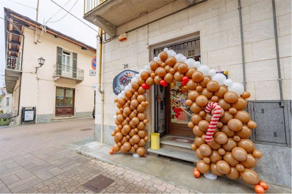 locale di sgombero in vendita a Cavour