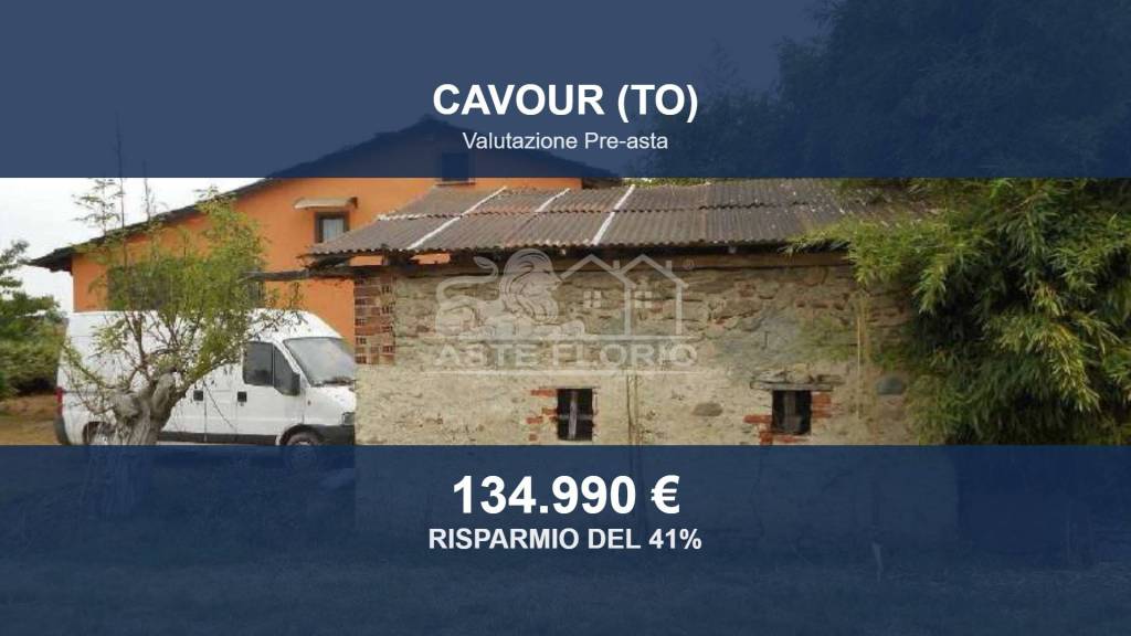 casa indipendente in vendita a Cavour
