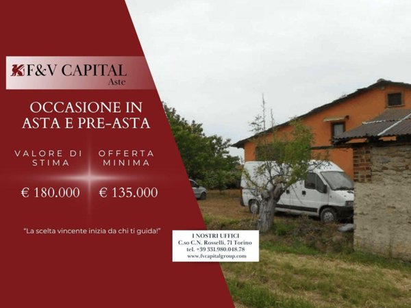 casa indipendente in vendita a Cavour