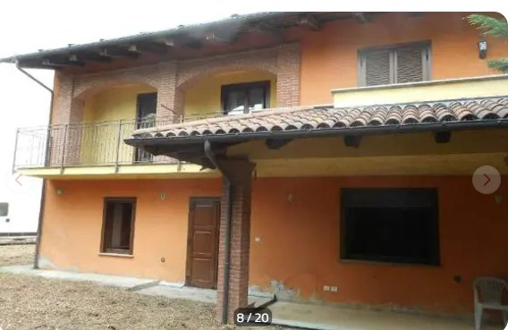 casa indipendente in vendita a Cavour