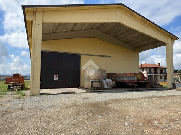 casa indipendente in vendita a Cavour