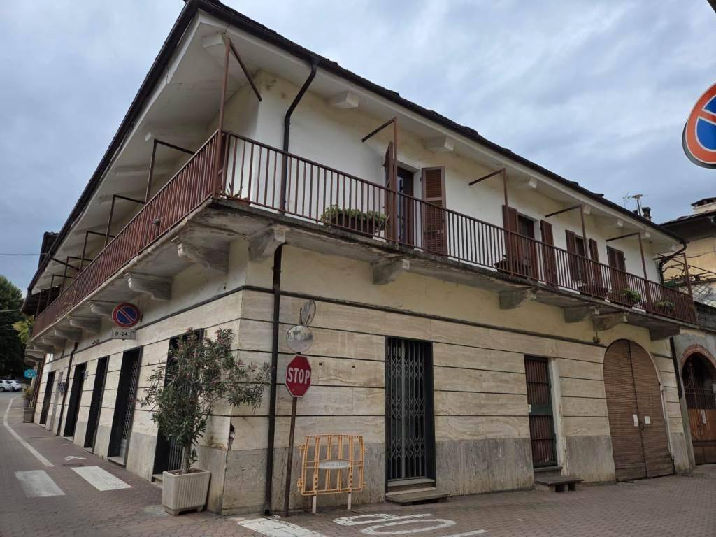 attico in vendita a Cavour