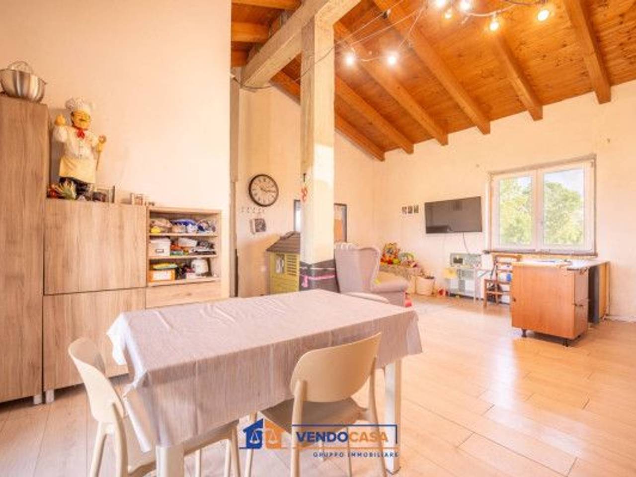 casa indipendente in vendita a Cavour