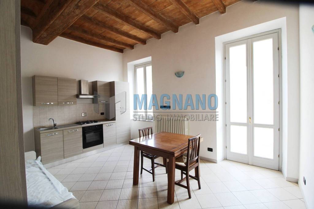 appartamento in vendita a Cavour