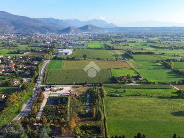 terreno edificabile in vendita a Nuvolera