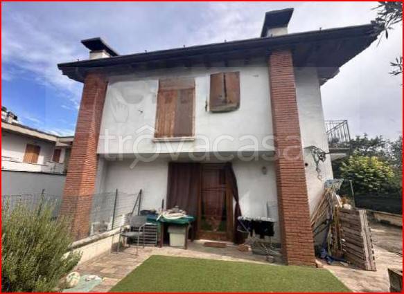 casa indipendente in vendita a Nuvolera