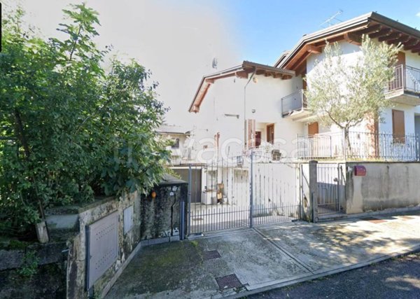 casa indipendente in vendita a Nuvolera