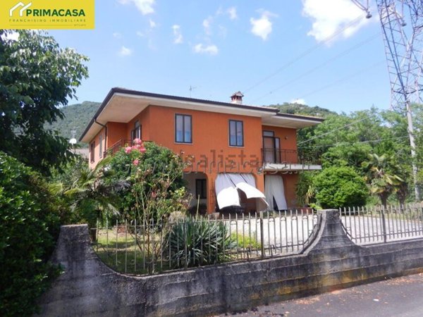 casa indipendente in vendita a Nuvolera