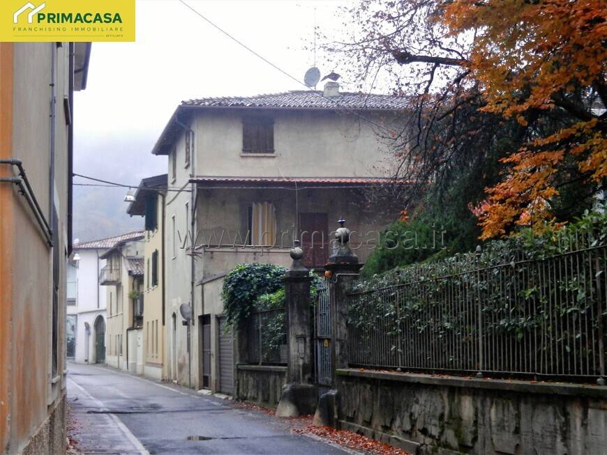 casa indipendente in vendita a Nuvolera