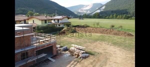 casa indipendente in vendita a Nuvolera