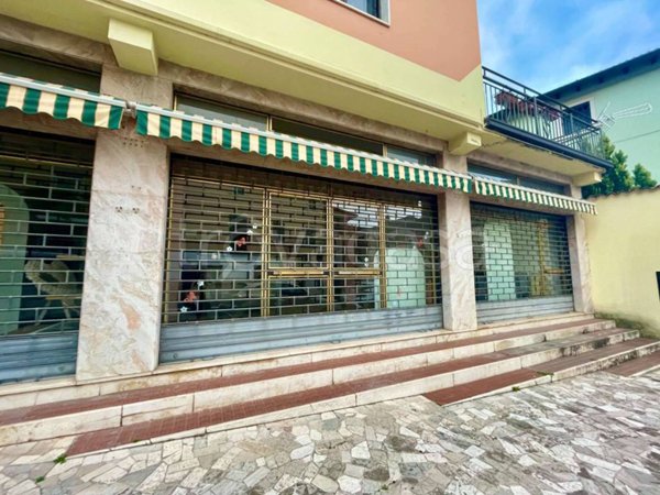 negozio in vendita a Nuvolera