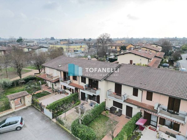 casa indipendente in vendita a Nuvolera