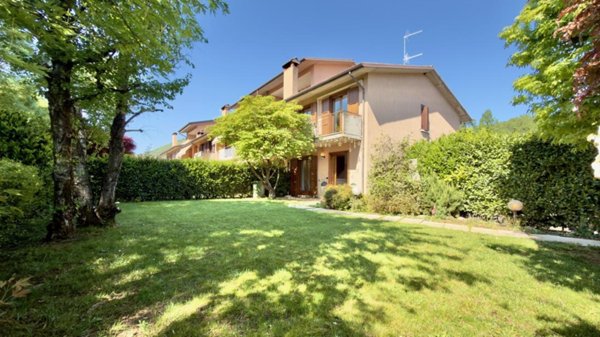 casa indipendente in vendita a Nuvolera
