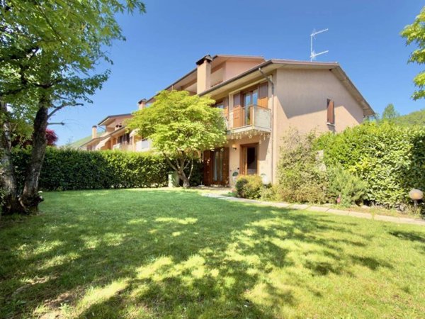 casa indipendente in vendita a Nuvolera