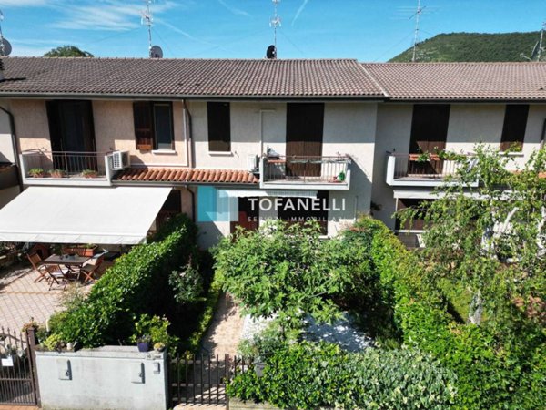 casa indipendente in vendita a Nuvolera