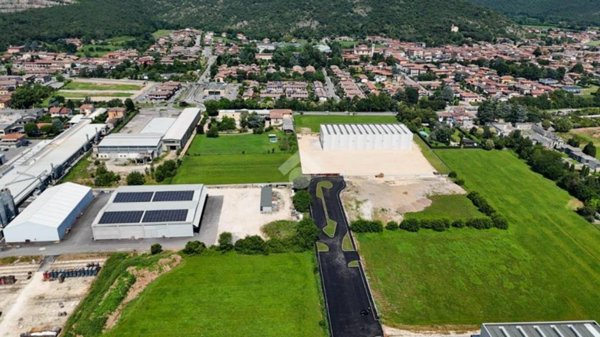 terreno edificabile in vendita a Nuvolera