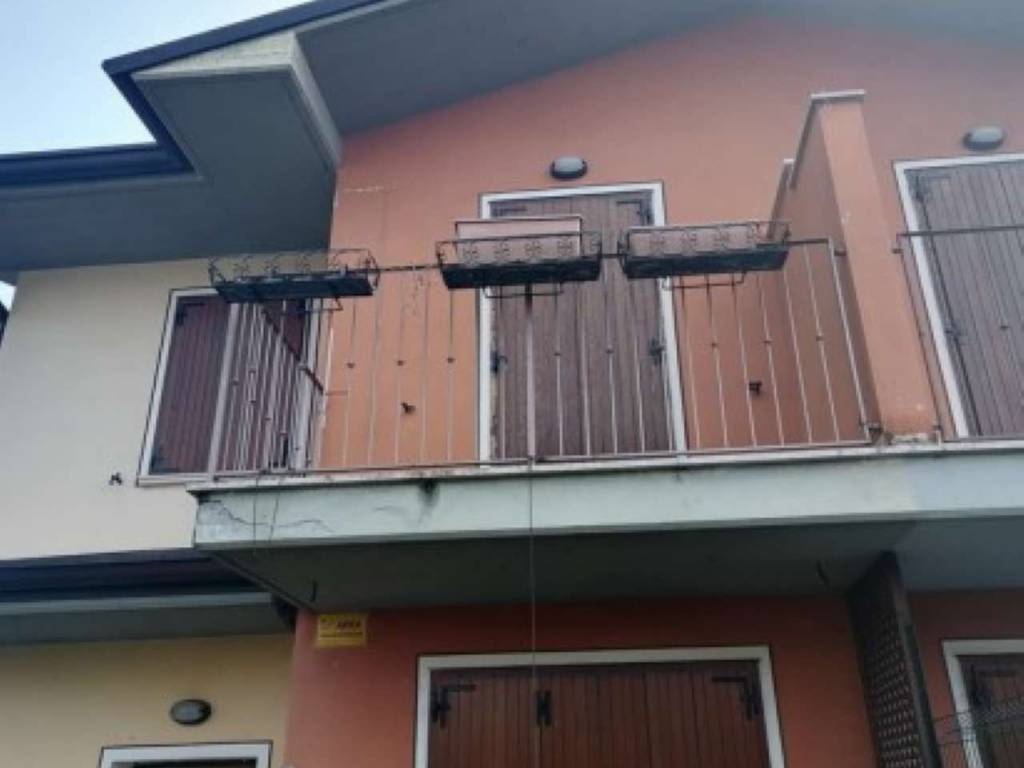 casa indipendente in vendita a Nuvolera