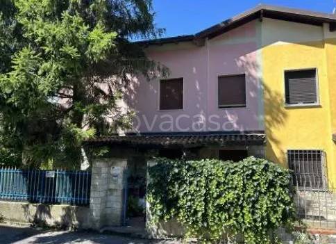 casa indipendente in vendita ad Odolo