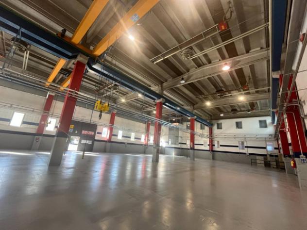 locale di sgombero in vendita ad Odolo