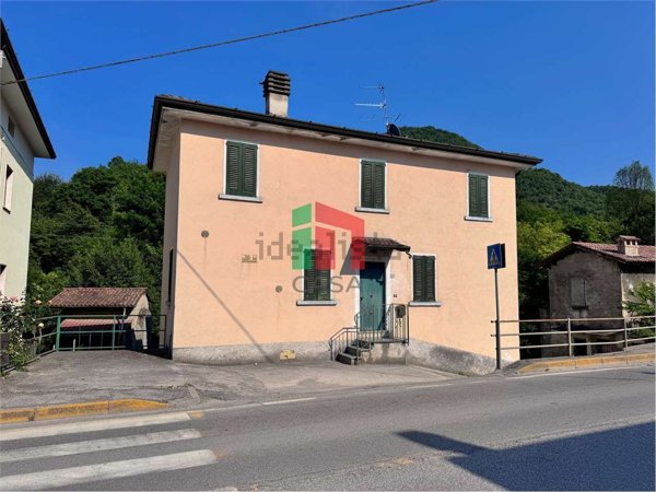 casa indipendente in vendita ad Odolo in zona Cete