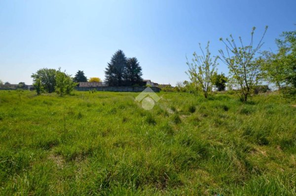 terreno agricolo in vendita ad Offlaga