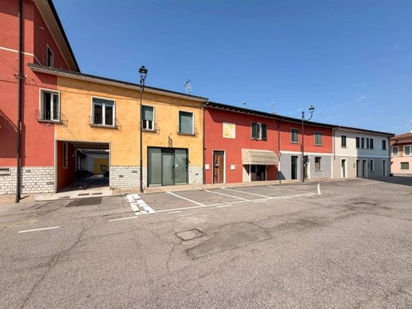 appartamento in vendita ad Offlaga
