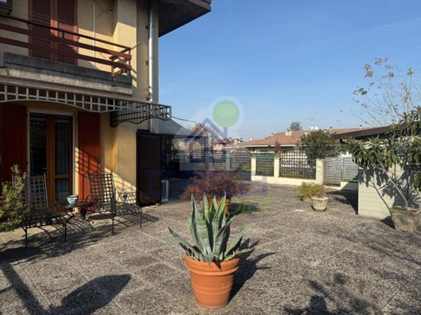 appartamento in vendita ad Offlaga