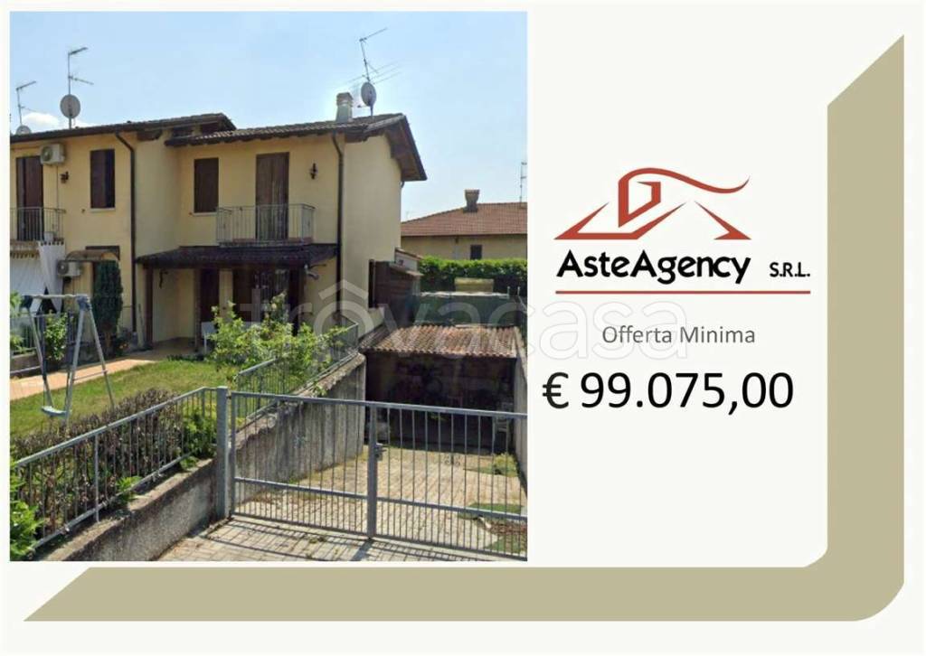 casa indipendente in vendita ad Offlaga