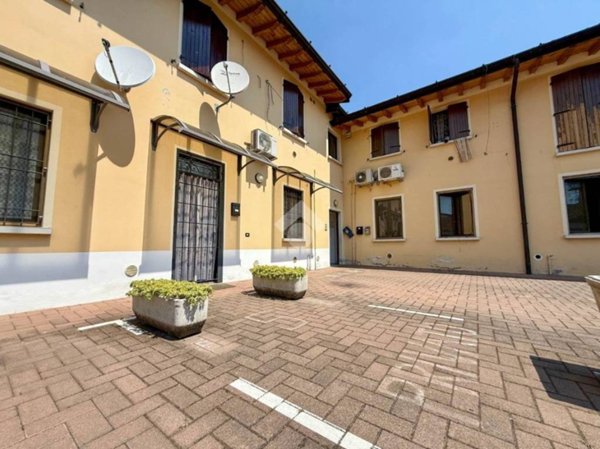 appartamento in vendita ad Offlaga