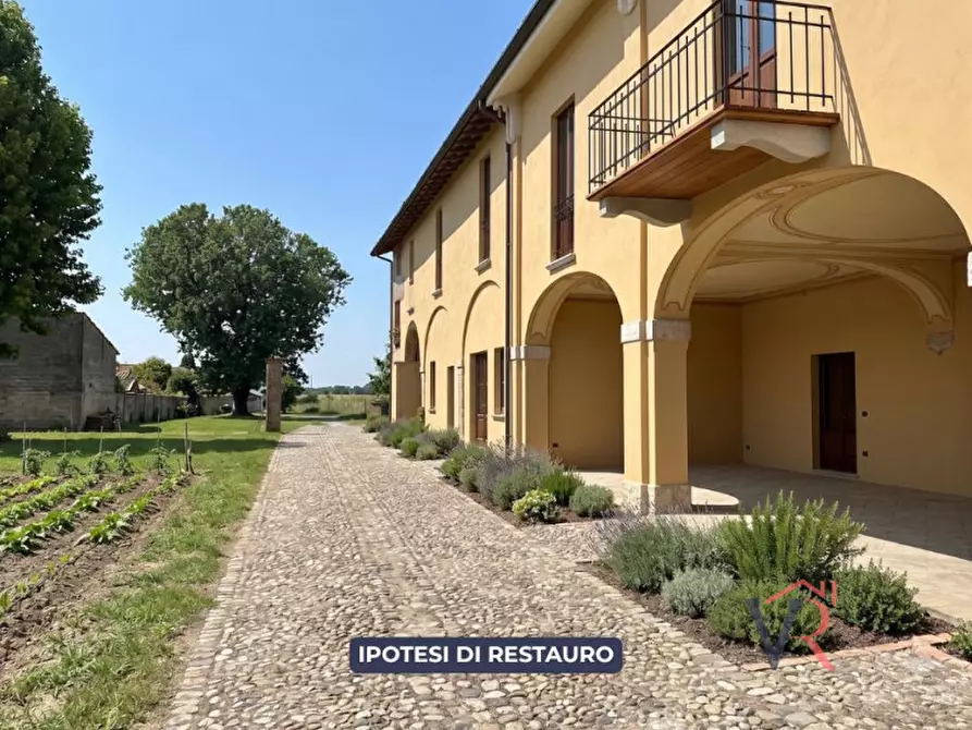 intera palazzina in vendita ad Offlaga in zona Faverzano