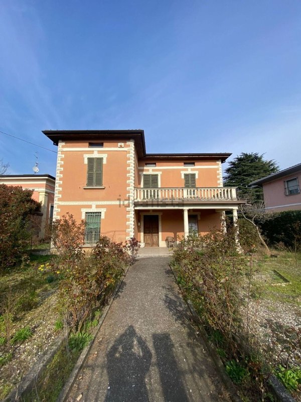 casa indipendente in vendita ad Offlaga