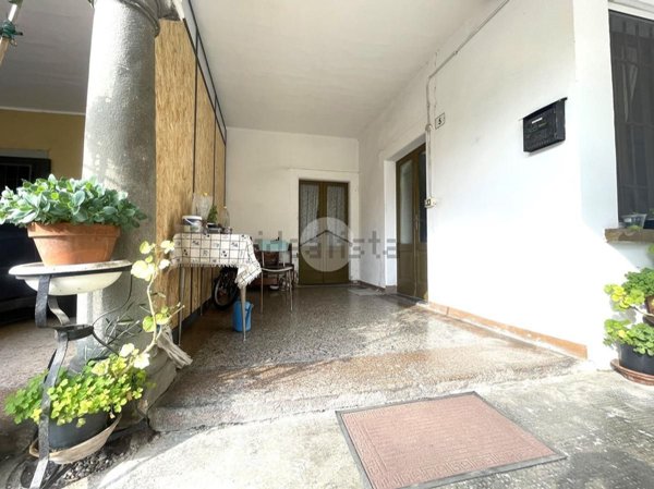appartamento in vendita ad Ome