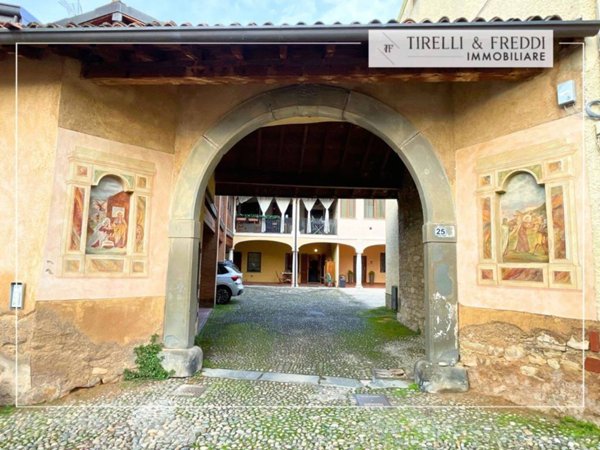 appartamento in vendita ad Ome