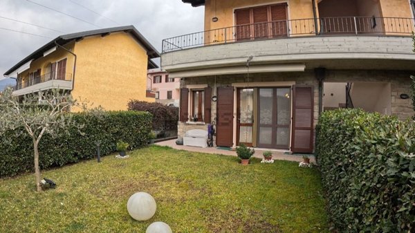 appartamento in vendita ad Ome