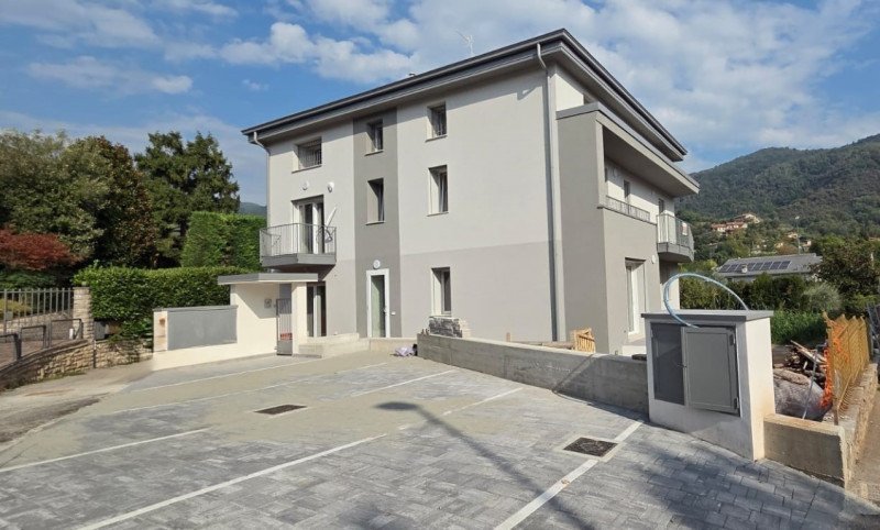 appartamento in vendita ad Ome
