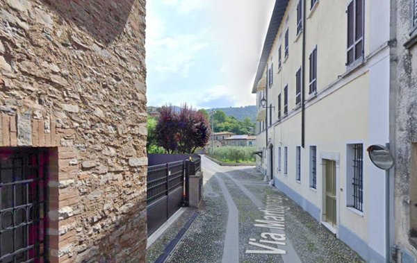 appartamento in vendita ad Ome
