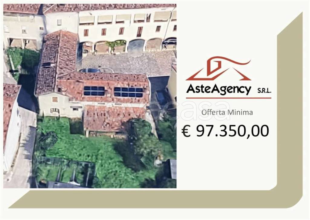 casa indipendente in vendita ad Ome