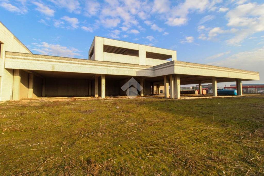 terreno edificabile in vendita ad Orzinuovi
