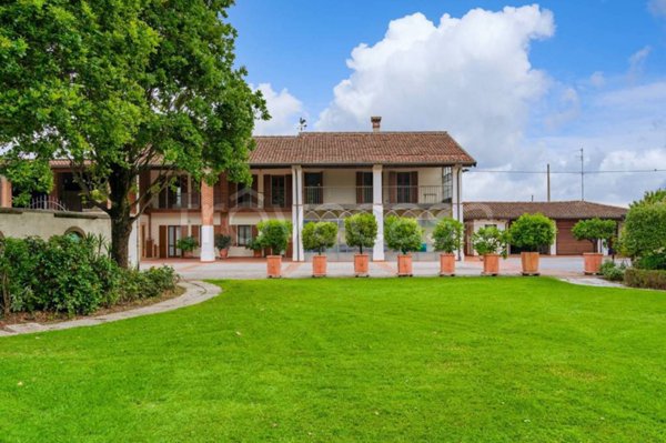 casa indipendente in vendita ad Orzinuovi