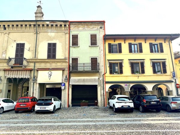 casa indipendente in vendita ad Orzinuovi