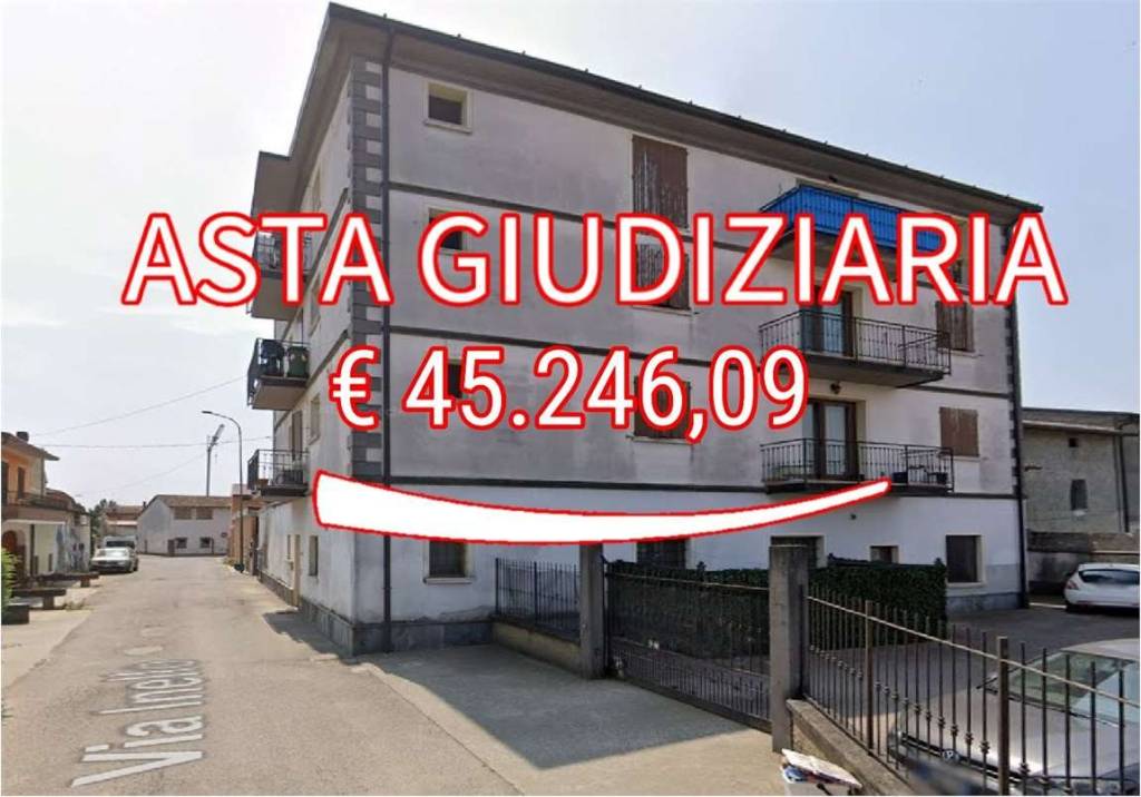 appartamento in vendita ad Orzinuovi in zona Coniolo