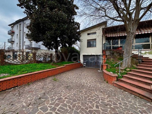 casa indipendente in vendita ad Orzinuovi